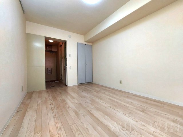 居室・リビング　イメージ（同建物内別部屋の写真です）