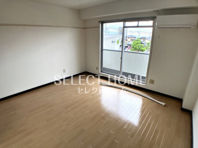 その他部屋・スペース　落ち着いて過ごせるお部屋なので、寝室にいかがでしょうか 同型