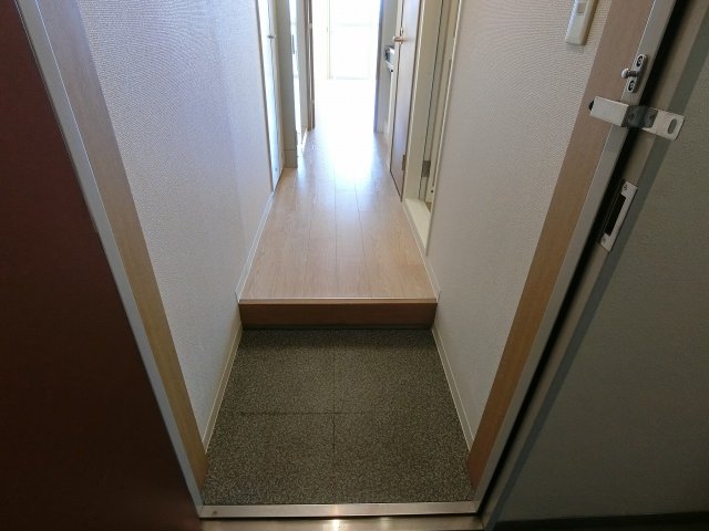 玄関　別号室参考写真