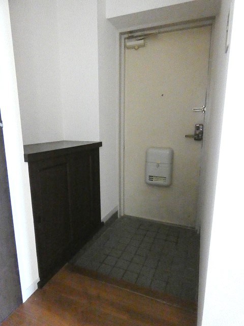 玄関　参考写真