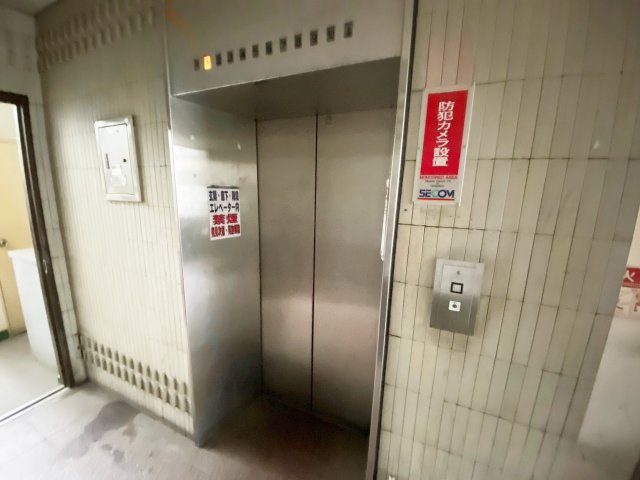 ロビー