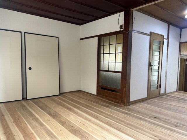 ＪＲ東海道本線 近江八幡駅 徒歩14分 2階建 築65年の居間写真