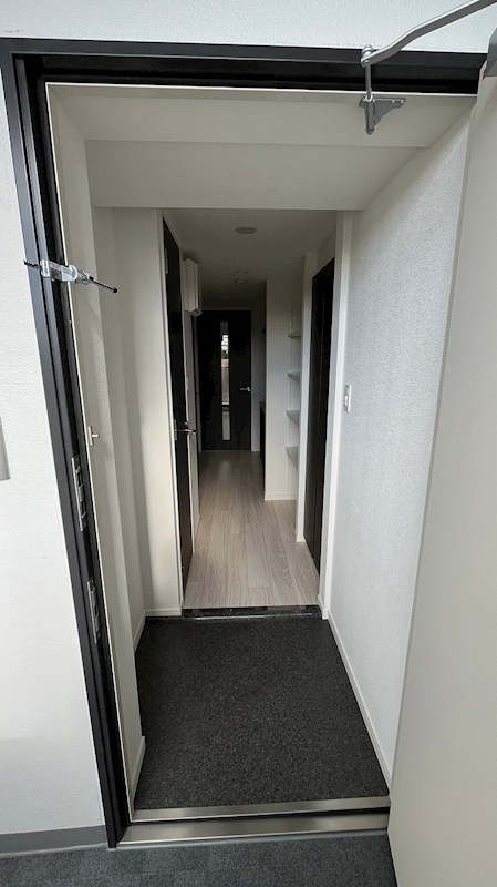 玄関　※同物件　別部屋写真参照※
