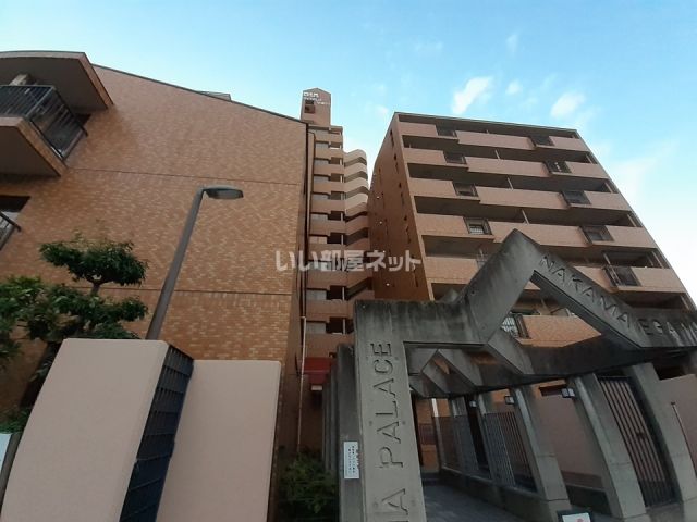 ダイアパレス中前川の外観写真