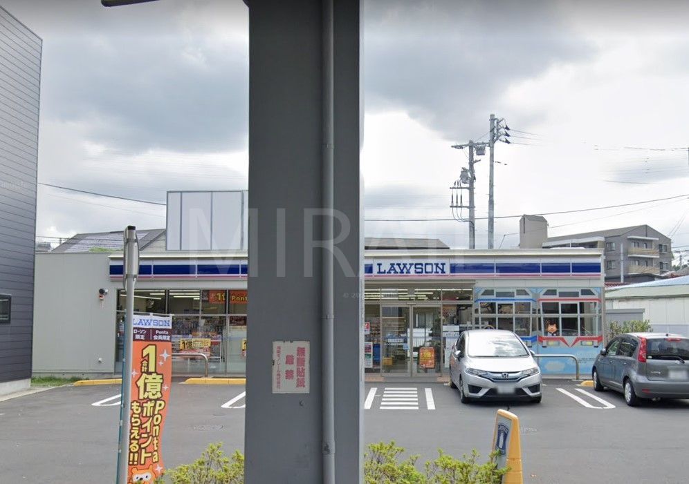 コンビニ　ローソン鎌倉富士見町駅前店（コンビニ）まで90m