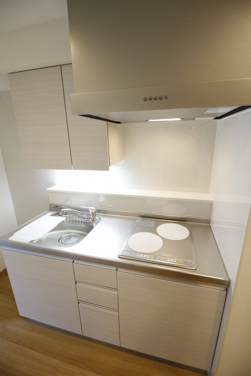 キッチン　別の部屋の写真です