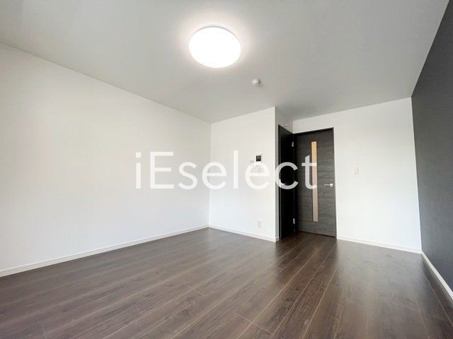 その他部屋・スペース　お部屋に収納があるので広々使えますね
