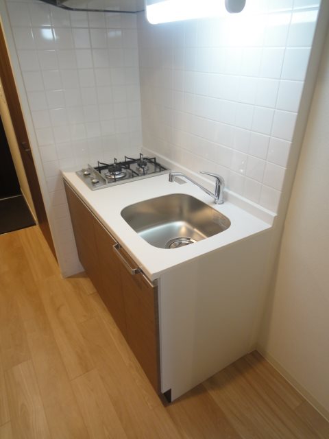 プレサンスジェネ新神戸ステーションフロントのキッチン写真