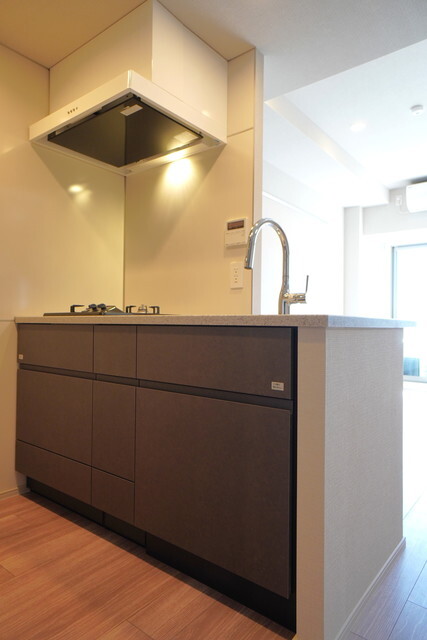 キッチン　※写真は同タイプ住戸です。