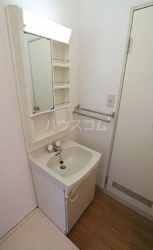フレグランス坂下Bの内装写真