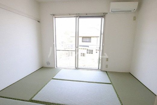 フレグランス坂下Bの内装写真