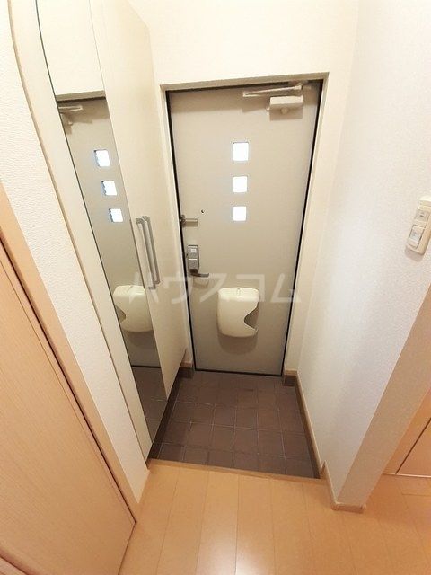 フィオーレSの玄関写真
