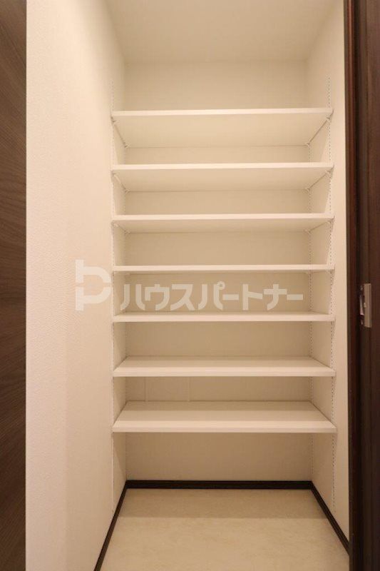 GENOVIA板橋東山町skygardenの内装写真