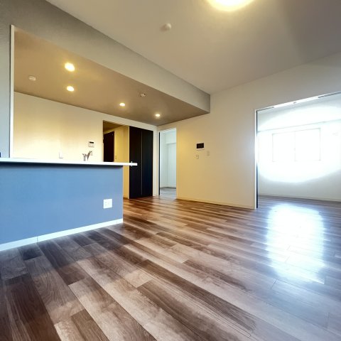 LiveFlat吹上の居間写真