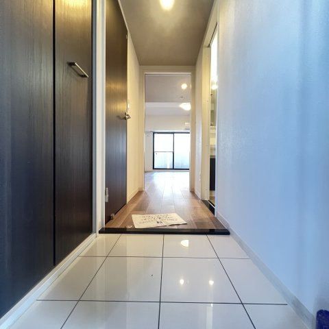 LiveFlat吹上の玄関写真