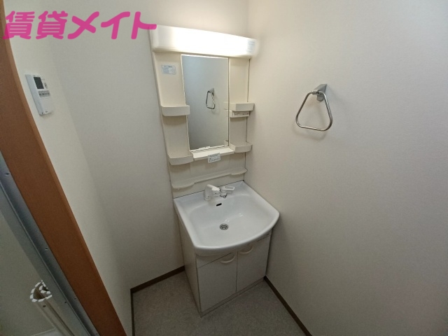 洗面設備　同物件別室画像