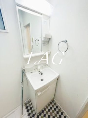 洗面設備　洗面台です。
