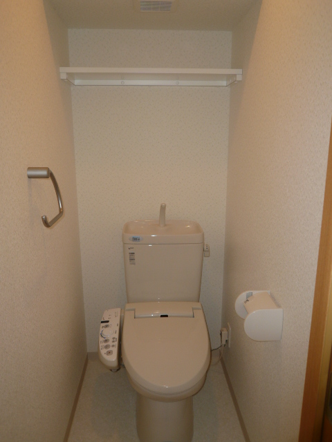 メゾンドまどころIIIのトイレ写真
