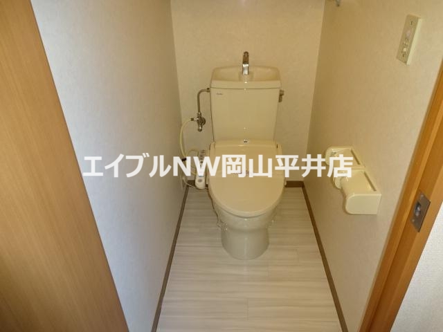 トイレ　シャワー付トイレ