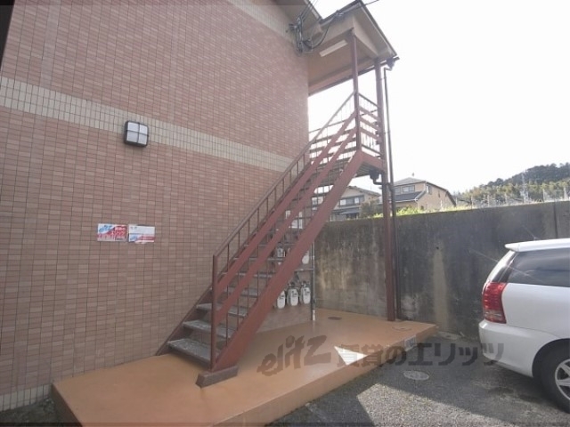 セゾン舟山の外観写真