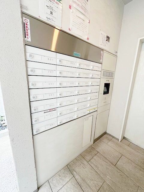 Yokohama Shigyo B.L.Dの外観写真