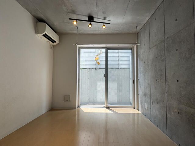 都営三田線 板橋本町駅 徒歩5分 5階建 築10年の居間写真