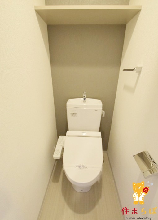 地下鉄御堂筋線 新大阪駅 徒歩3分 15階建 築12年のトイレ写真