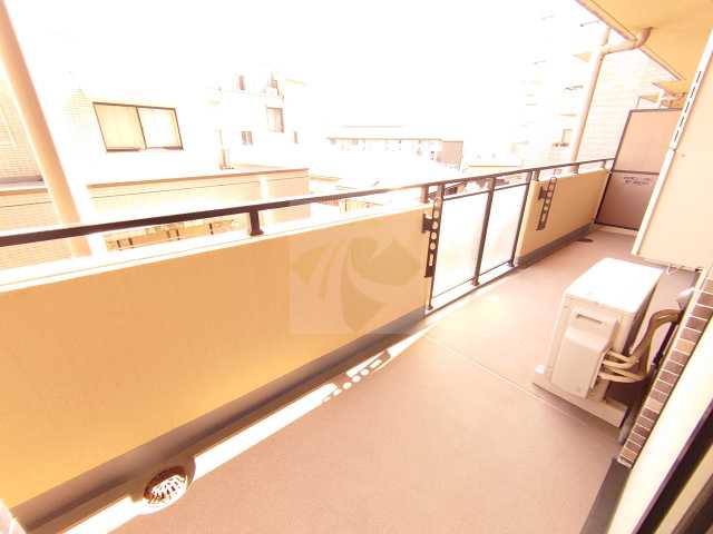 バルコニー　別部屋　参考写真