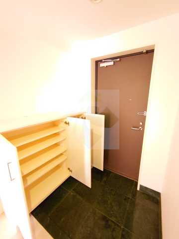 玄関　別部屋　参考写真
