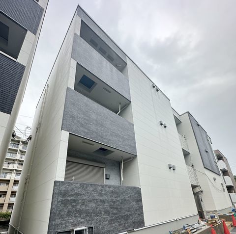 京阪本線 西三荘駅 徒歩5分 築4年