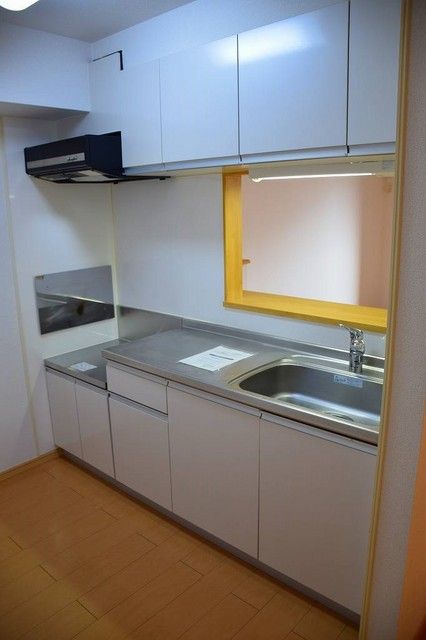 名鉄常滑線 朝倉駅 徒歩12分 2階建 築17年のキッチン写真