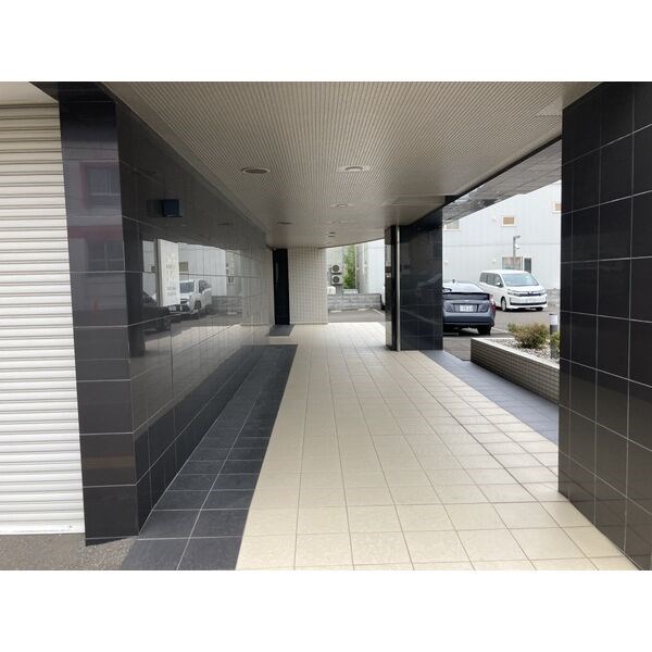 地下鉄南北線 北２４条駅 徒歩6分 10階建 築19年の外観写真