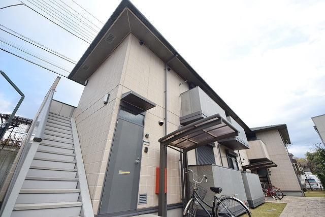 建物外観　★2004年完成・急行停車のつつじヶ丘駅徒歩8分・閑静な住…