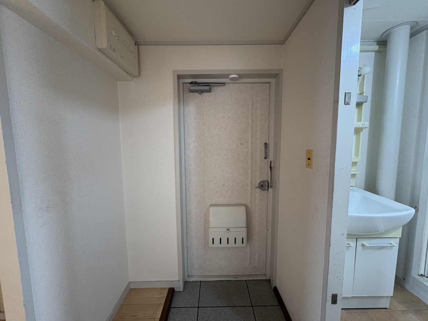 横尾2団地の玄関写真