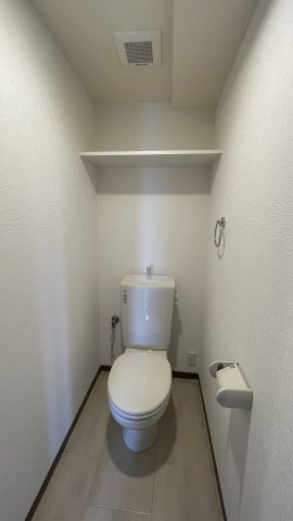 トイレ　参考写真です。現況優先。