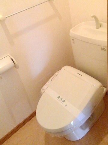 グランツ生駒IIのトイレ写真