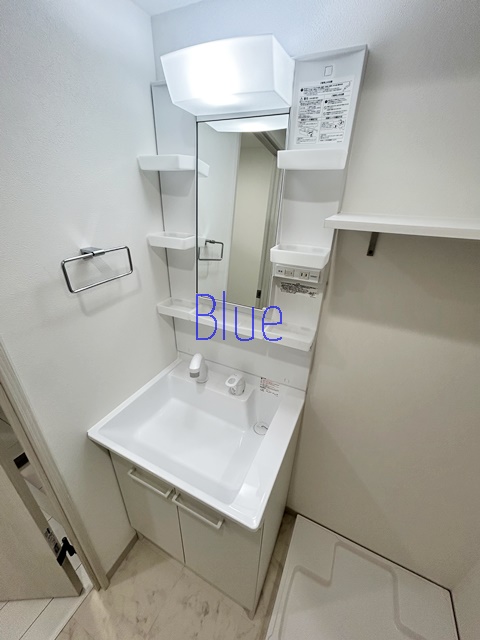 洗面設備　同仕様