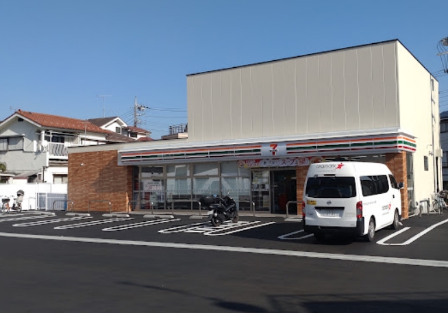 コンビニ　セブンイレブン扇大橋駅北店（コンビニ）まで107m