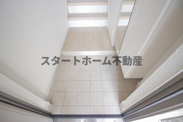 玄関　シンプルで使いやすい玄関です