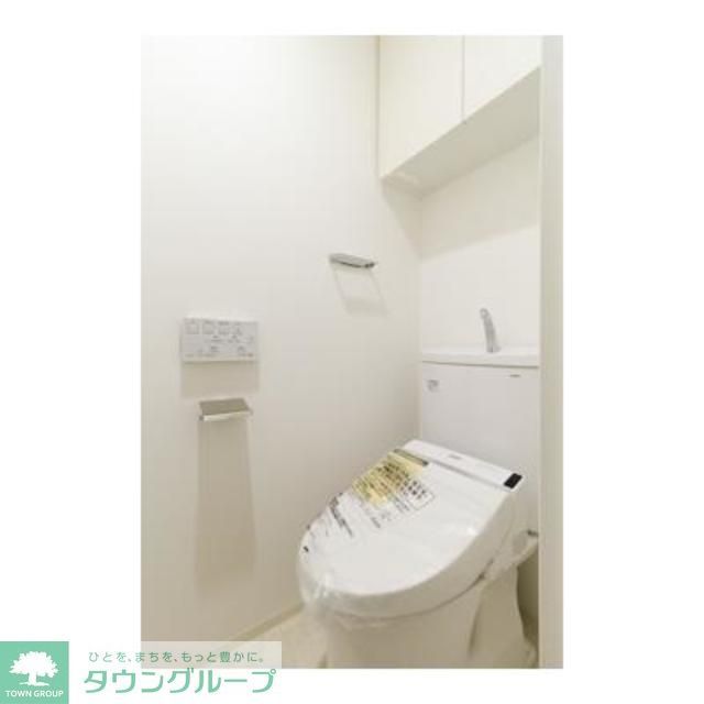 トイレ　※写真は同タイプ住戸です。
