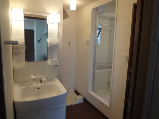 洗面設備　独立洗面台