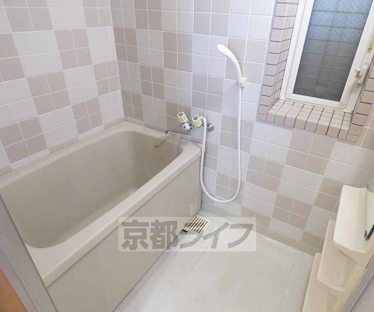 バス・シャワールーム　バスです。