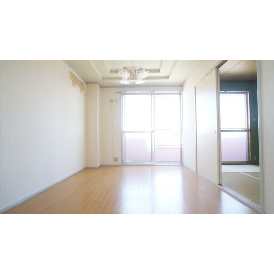 居室・リビング　リビング