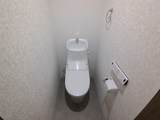 【アート茨木のトイレ】