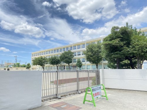 【サムティレジデンス東山公園の小学校】