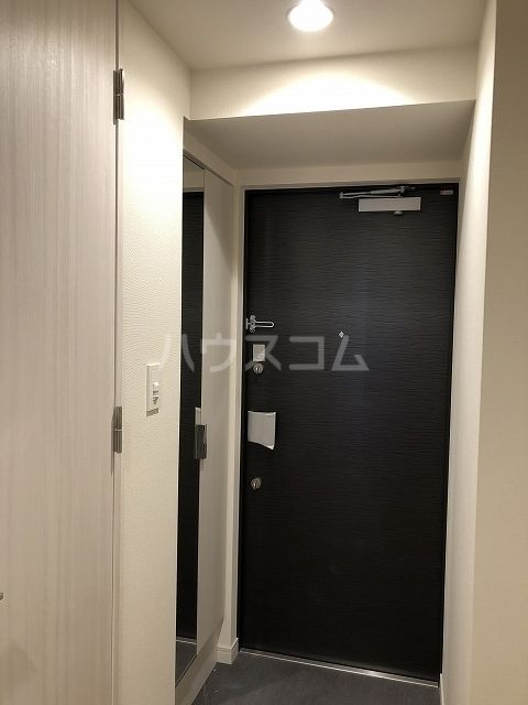 【名古屋市千種区今池のマンションの玄関】