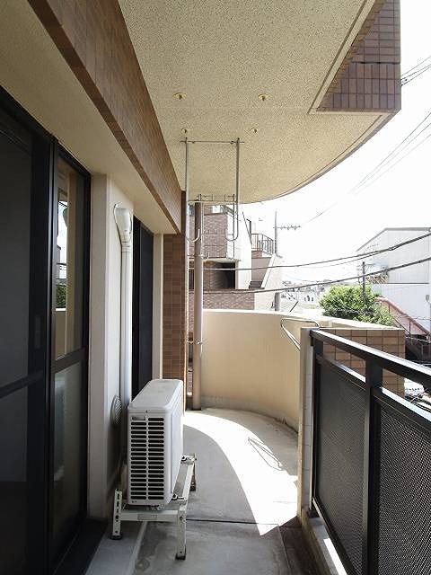 バルコニー　南向きバルコニーです。