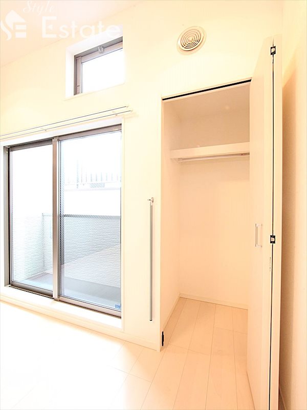 収納　クローゼット