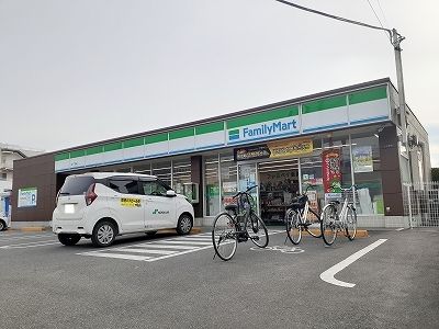 【甲府市飯田のアパートのコンビニ】