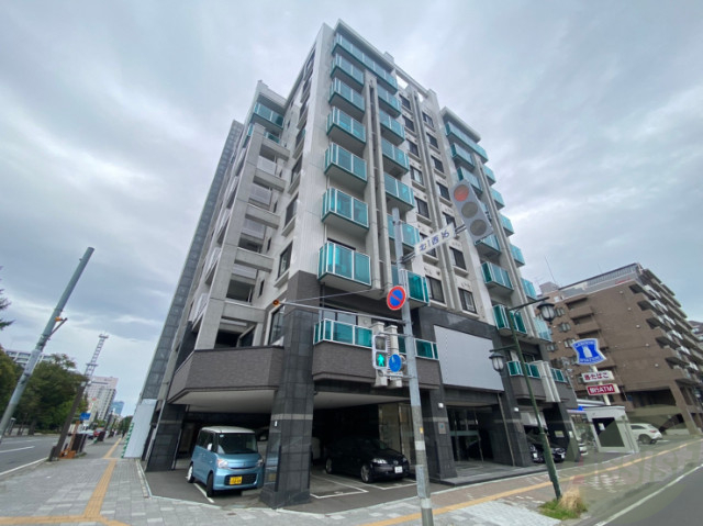 建物外観　札幌市中央区北１条西「ノヴァ知事公館前」